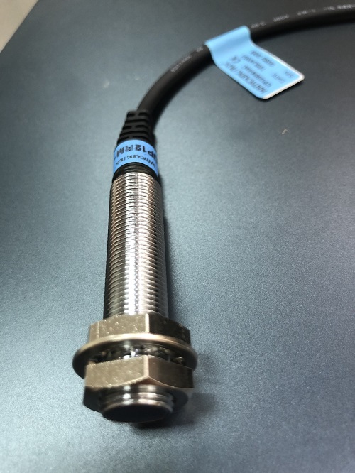 Cảm biến từ AC 2 dây Hanyoung UP12RM-2AC